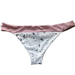 Kaikini Geometric Low Rise Thong Bikinis Bottom Multicolor Women's Size XL